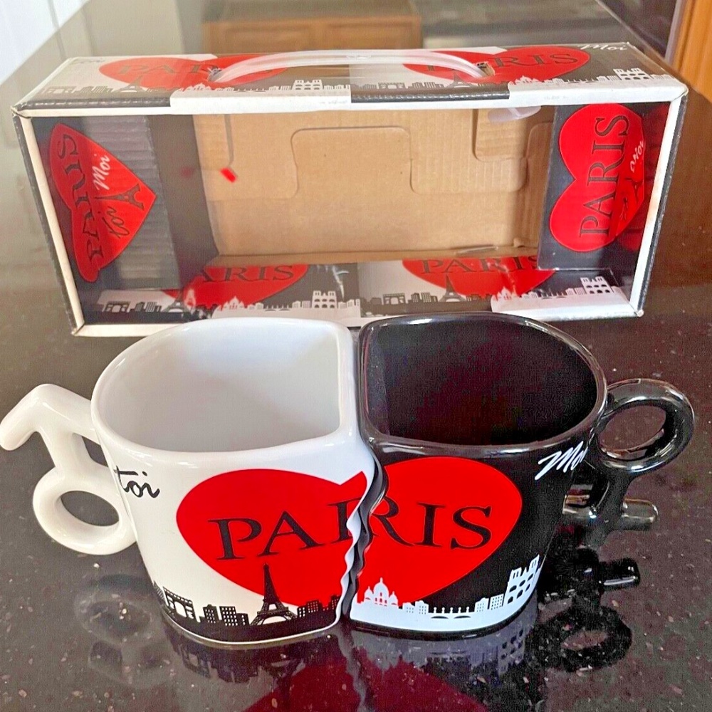 Red Heart PARIS Toi et Moi Kissing Mugs Set Valentine Anniver Wedding Gift Boxed